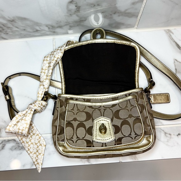 Vintage Coach Signature Penny Flap Shoulder Bag with Bag Scarf - EUC - Picture 9 of 13